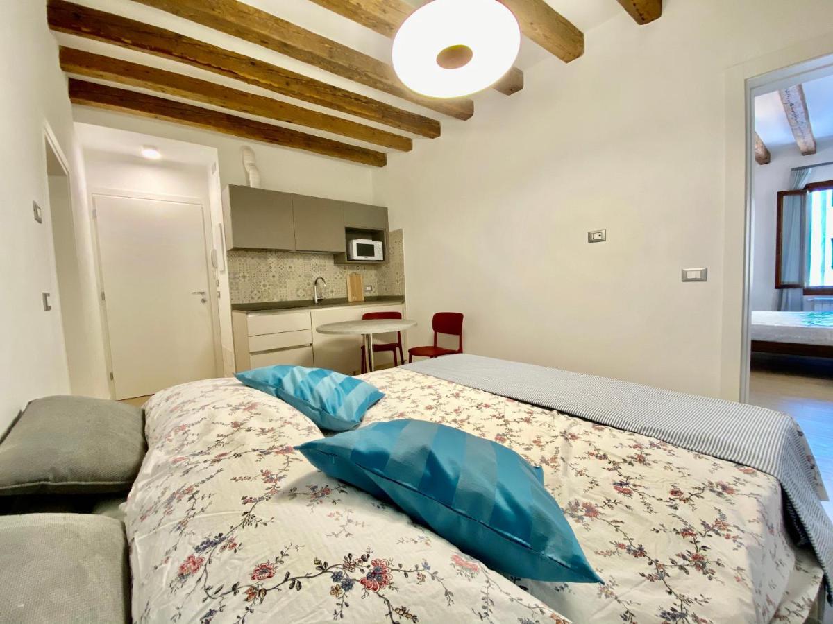 Suite House New Apartments Wi Fi Venice Island ภายนอก รูปภาพ