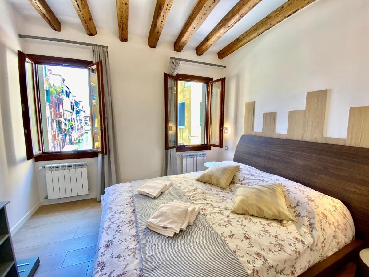 Suite House New Apartments Wi Fi Venice Island ภายนอก รูปภาพ