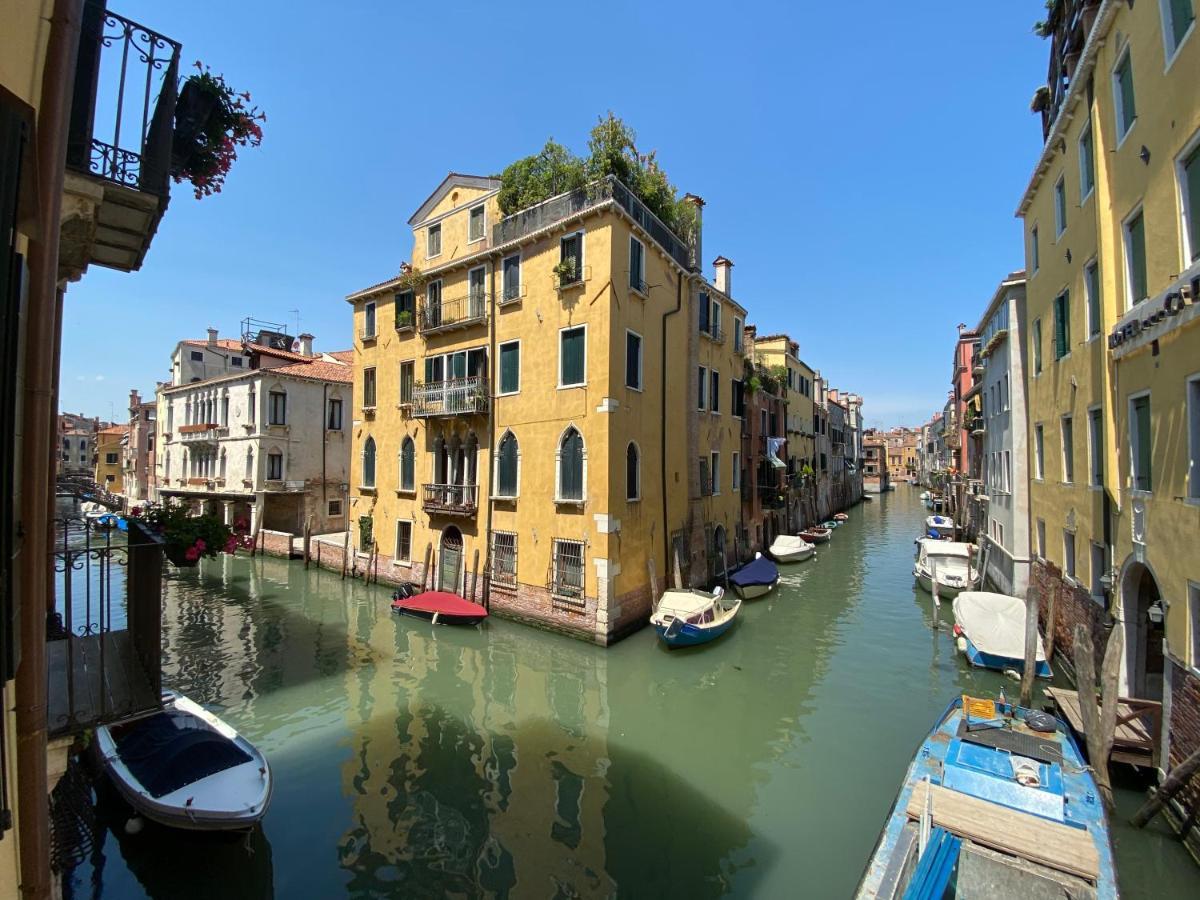 Suite House New Apartments Wi Fi Venice Island ภายนอก รูปภาพ